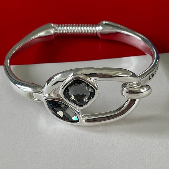 UNO de 50 Bracelet •TOGETHER •Size M -•Silver with Swarovski Crystals - Picture 5 of 15